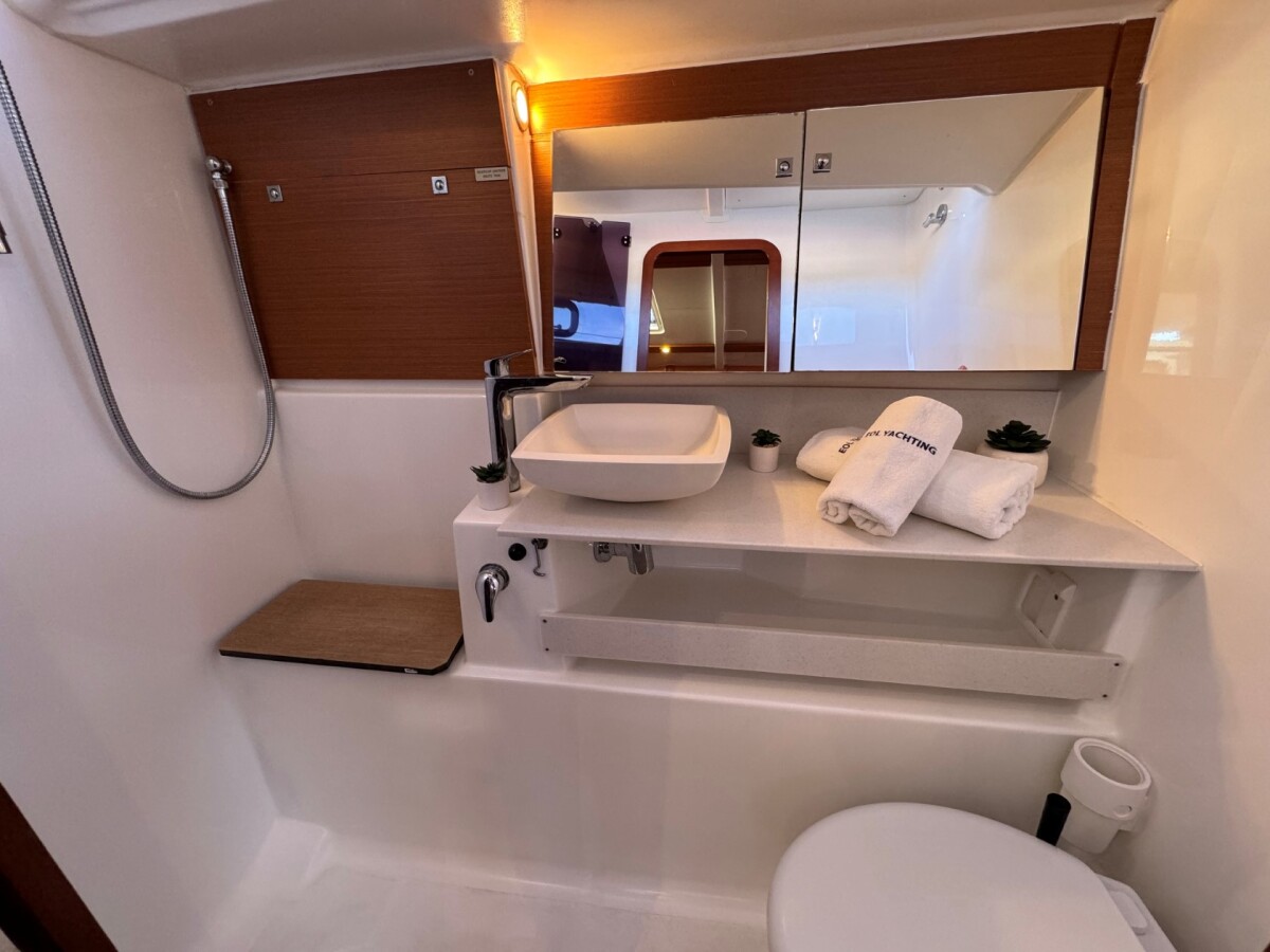 Dufour 430 GL Levan