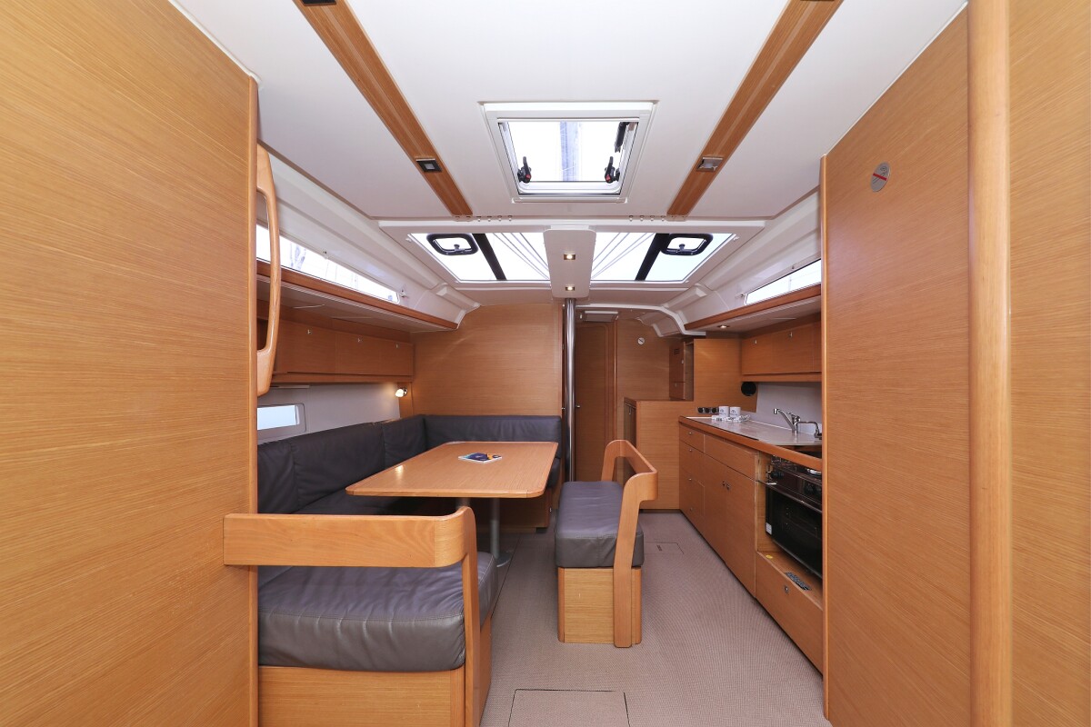 Dufour 430 GL Good Friends