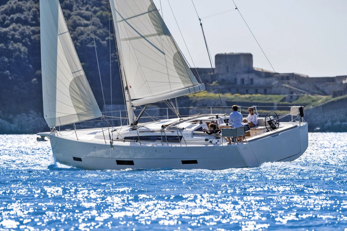 Dufour 430 First Love