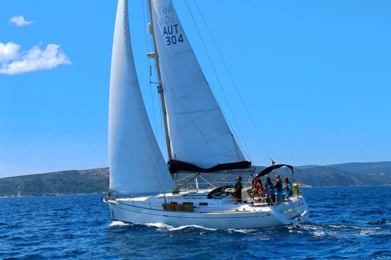 Dufour 44 Jonathan Pink