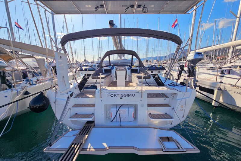 Dufour 44 Fortissimo