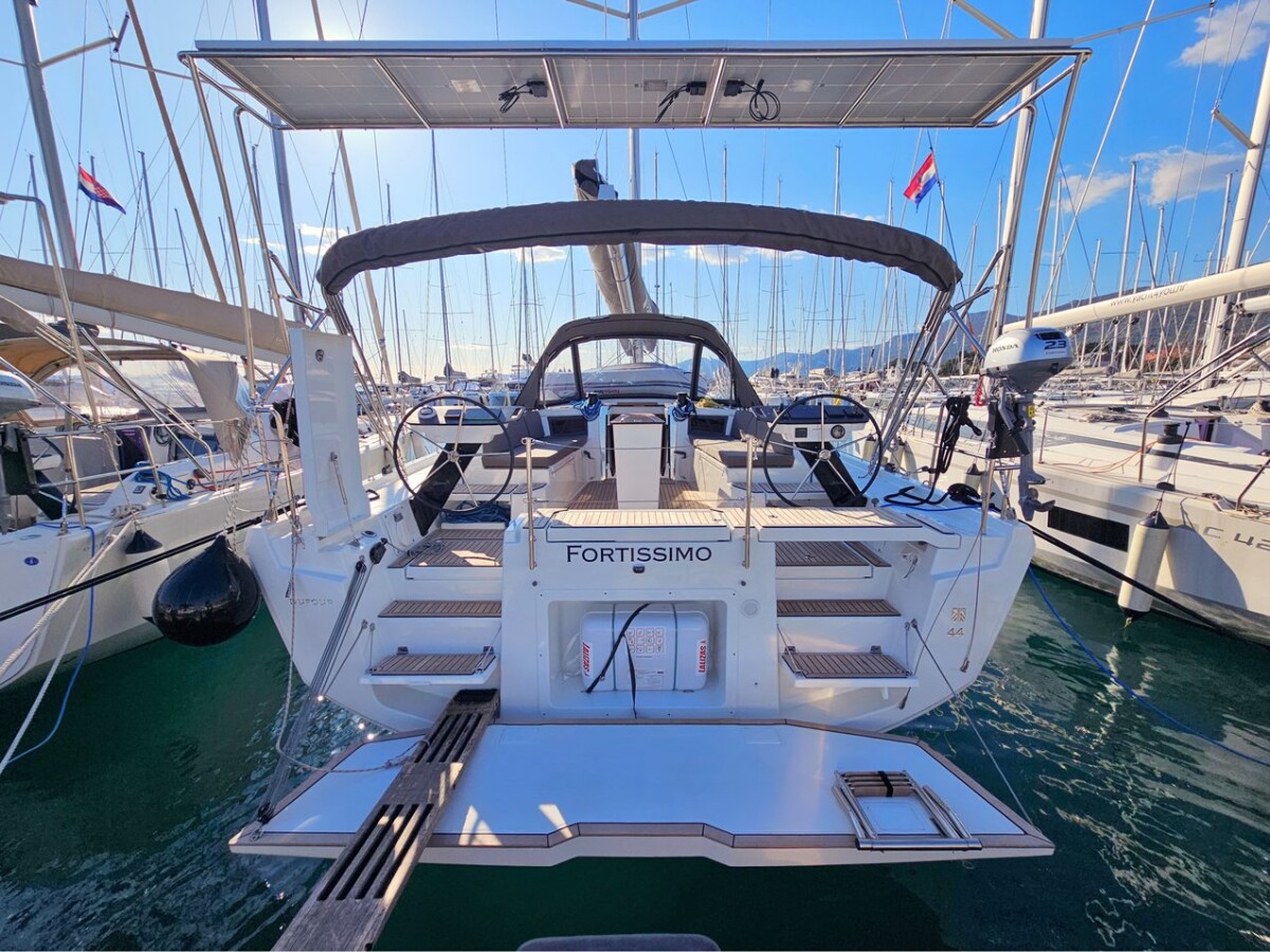 Dufour 44 Fortissimo