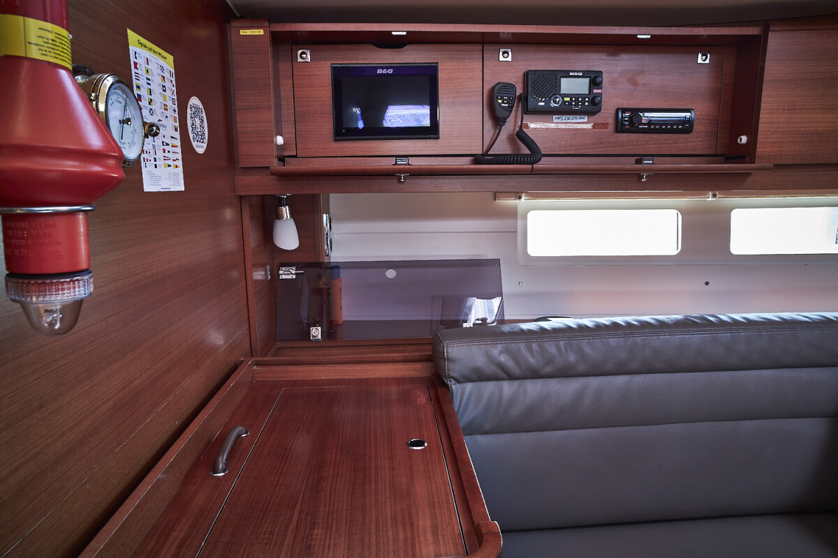 Dufour 460 GL Aruna