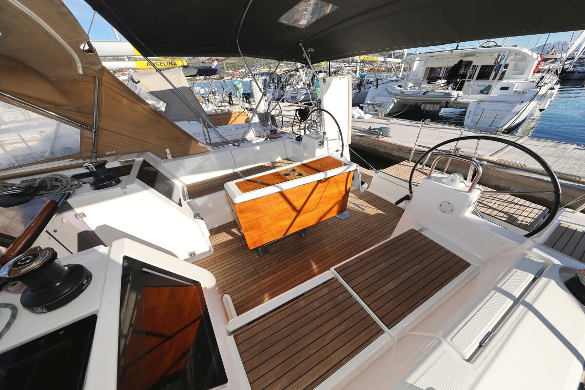 Dufour 460 GL Horido