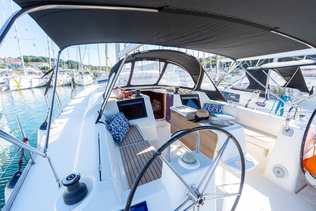 Dufour 460 GL Cygnus