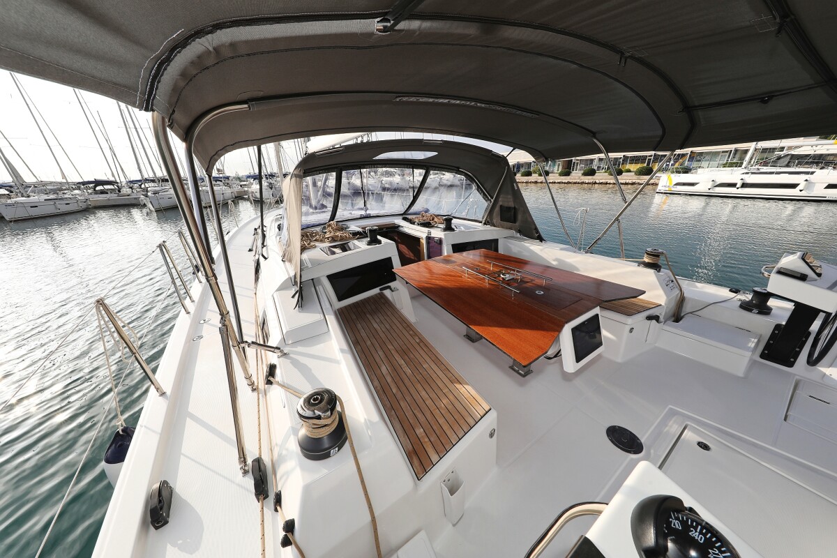 Dufour 470 Odyssey