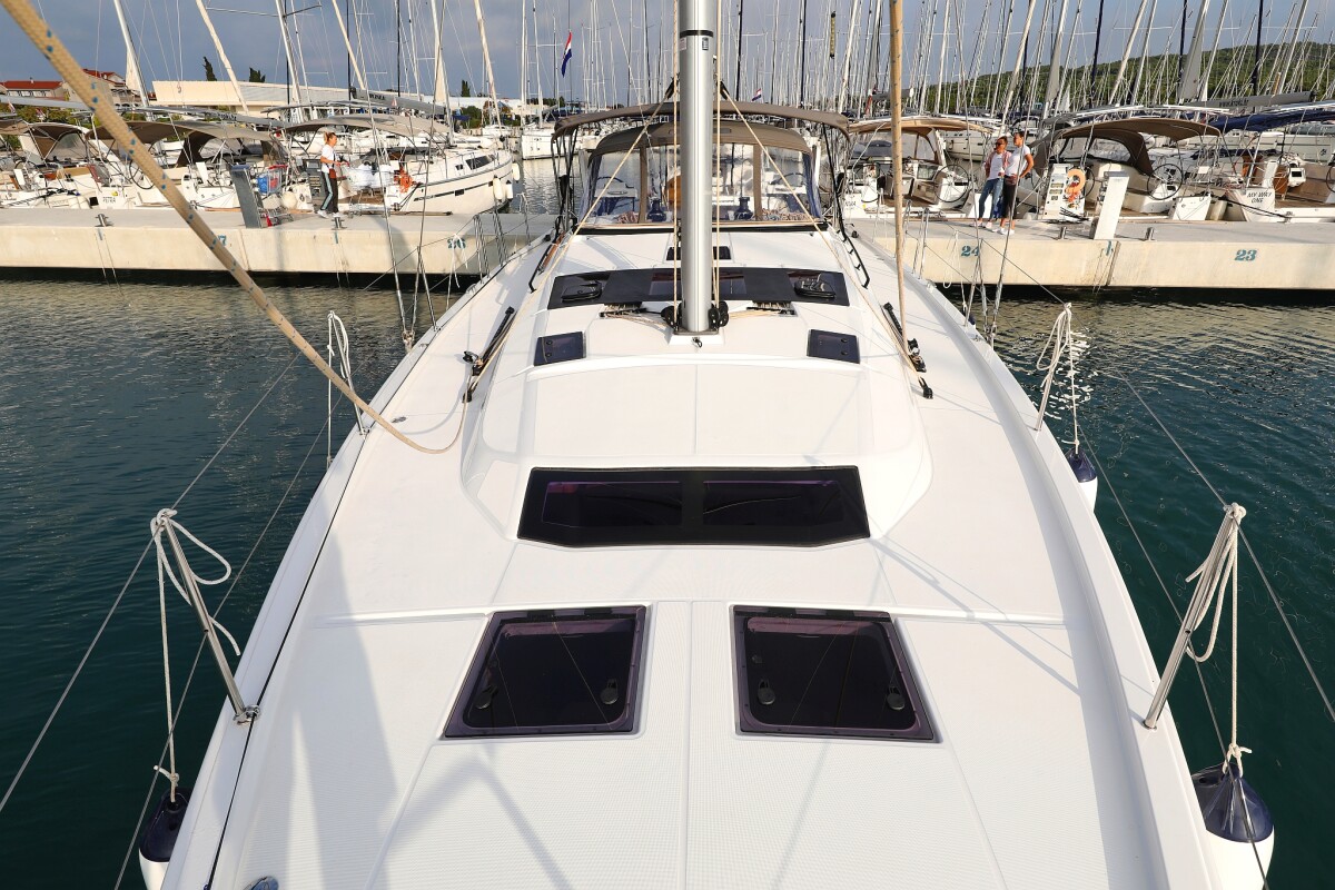 Dufour 470 Odyssey