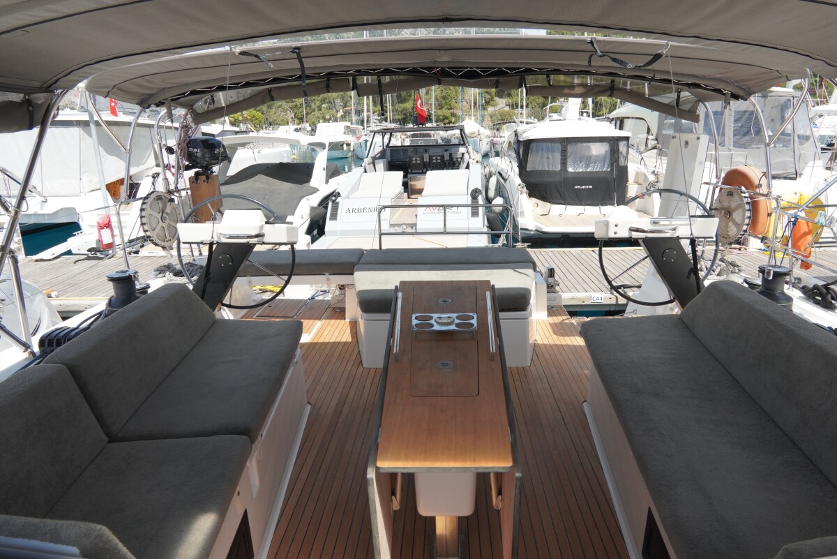 Dufour 470 Robin