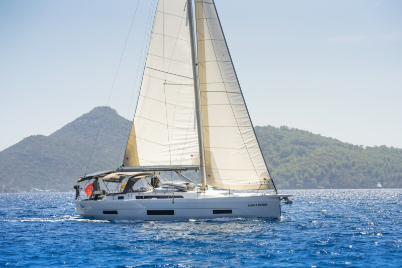 Dufour 470 Deniz Derin