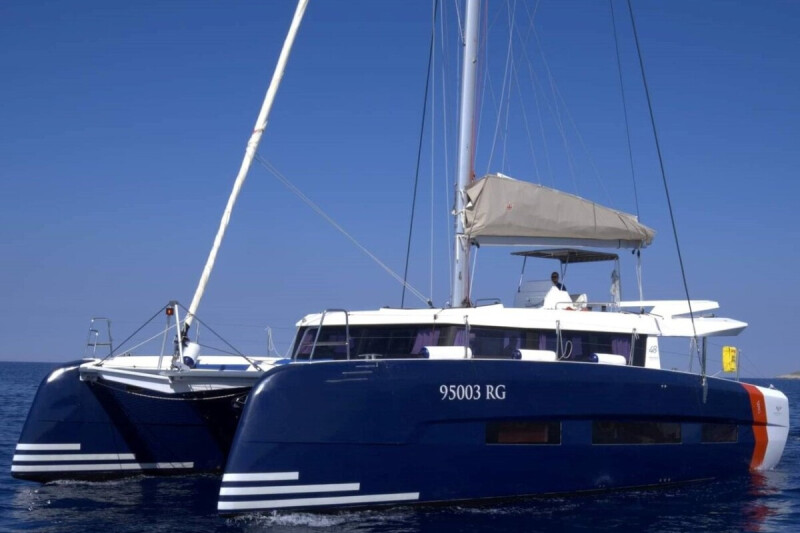 Dufour 48 Catamaran Var