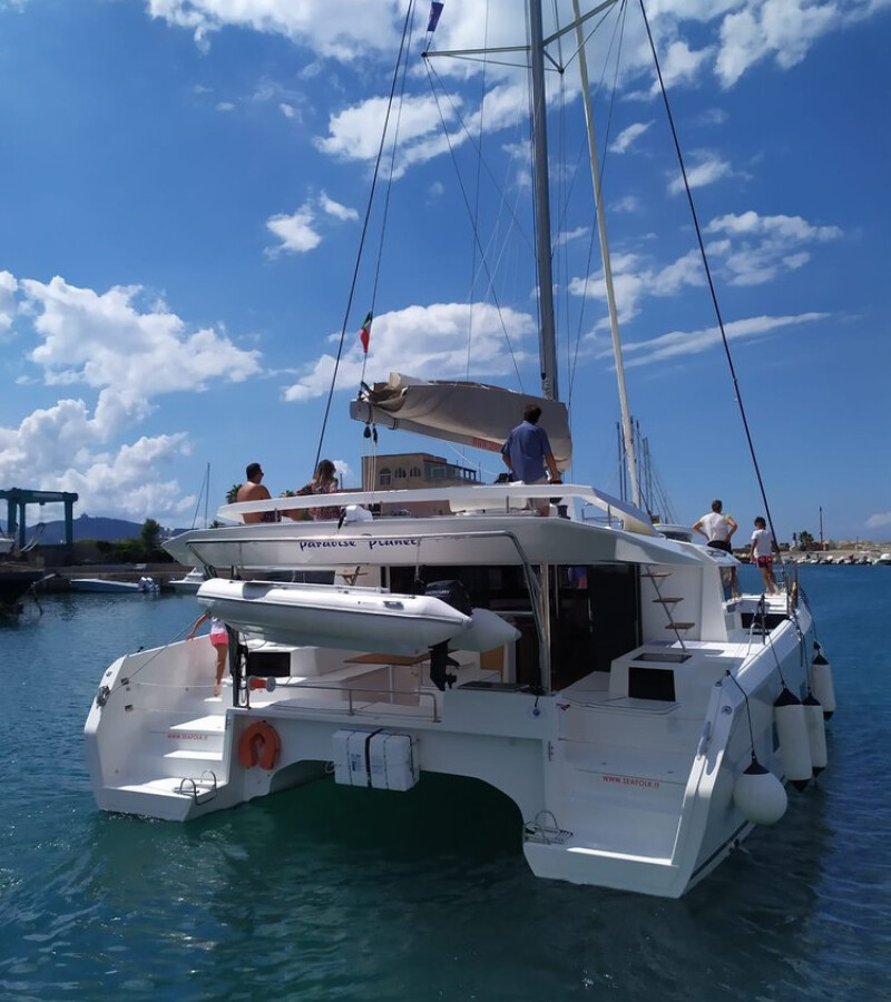 Dufour 48 Catamaran Paradise Planet