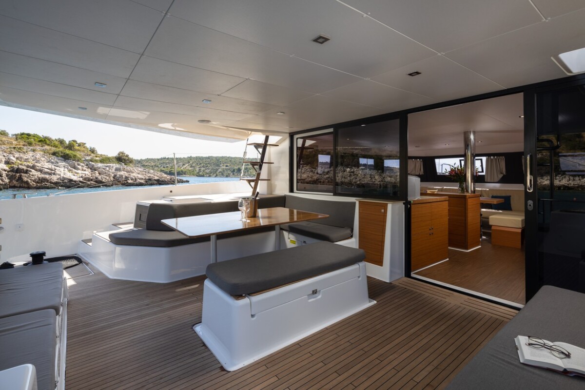 Dufour 48 Catamaran Clo