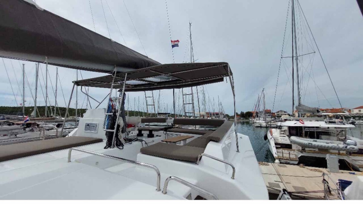Dufour 48 Catamaran Dreamland