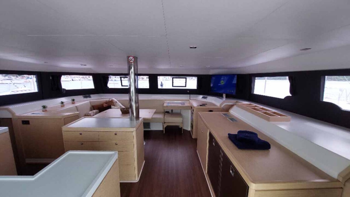 Dufour 48 Catamaran Dreamland