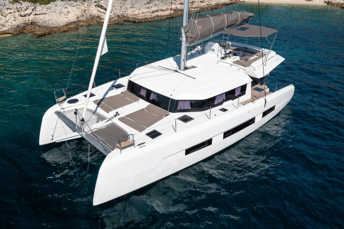 Dufour 48 Catamaran Freya