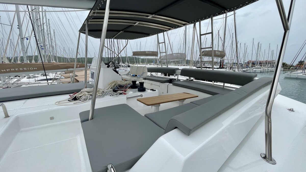 Dufour 48 Catamaran Freya