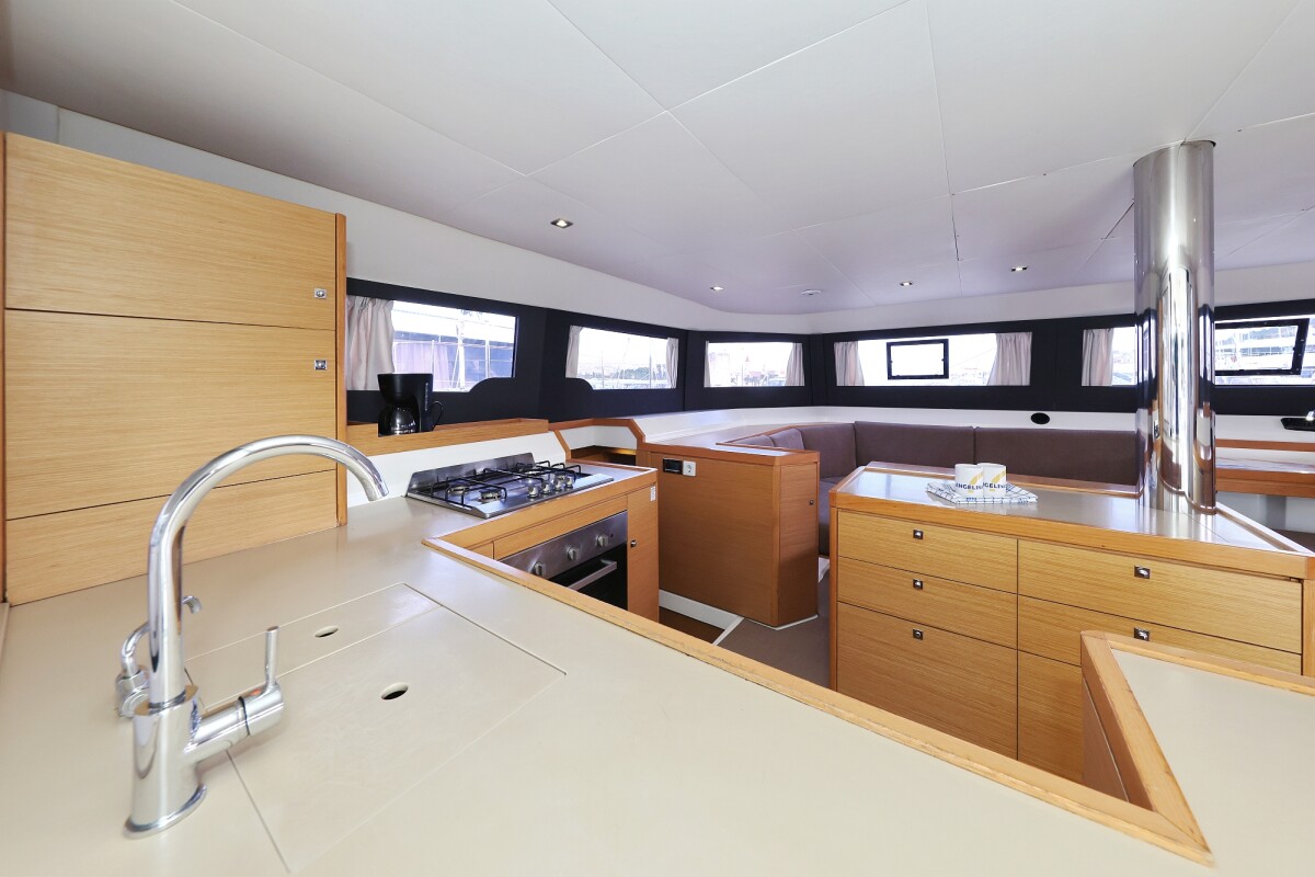 Dufour 48 Catamaran Make Me Yours