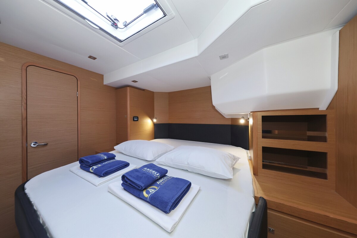 Dufour 48 Catamaran Make Me Yours