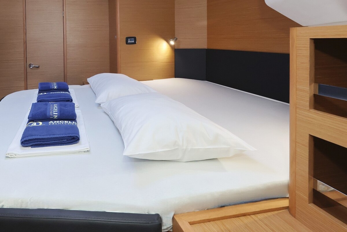 Dufour 48 Catamaran Make Me Yours