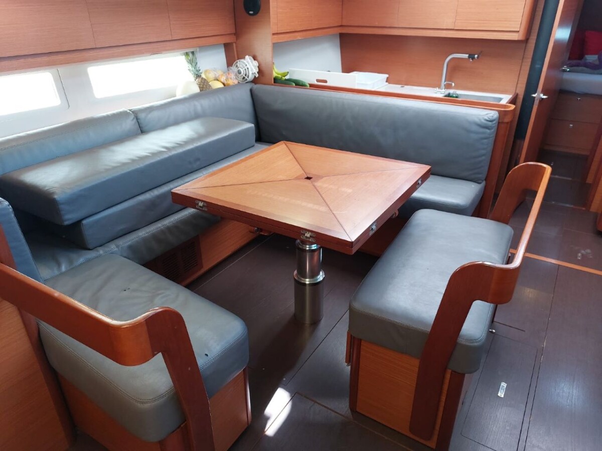 Dufour 520 GL BIANCO 