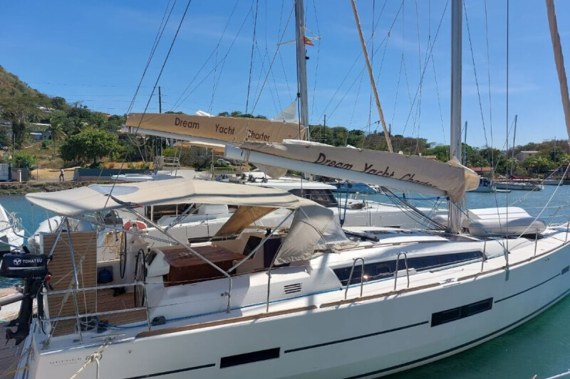 Dufour 520 GL BIANCO 