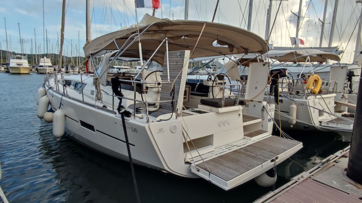 Dufour 520 GL MOBY SICK