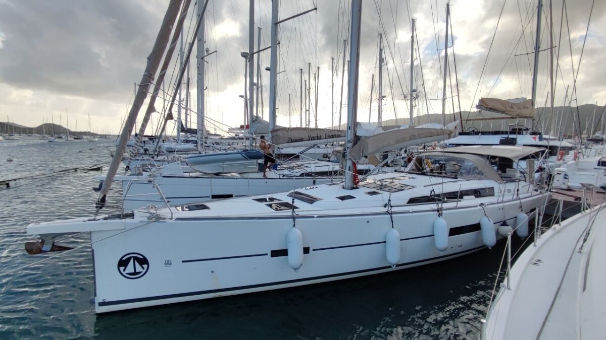 Dufour 520 GL MOBY SICK