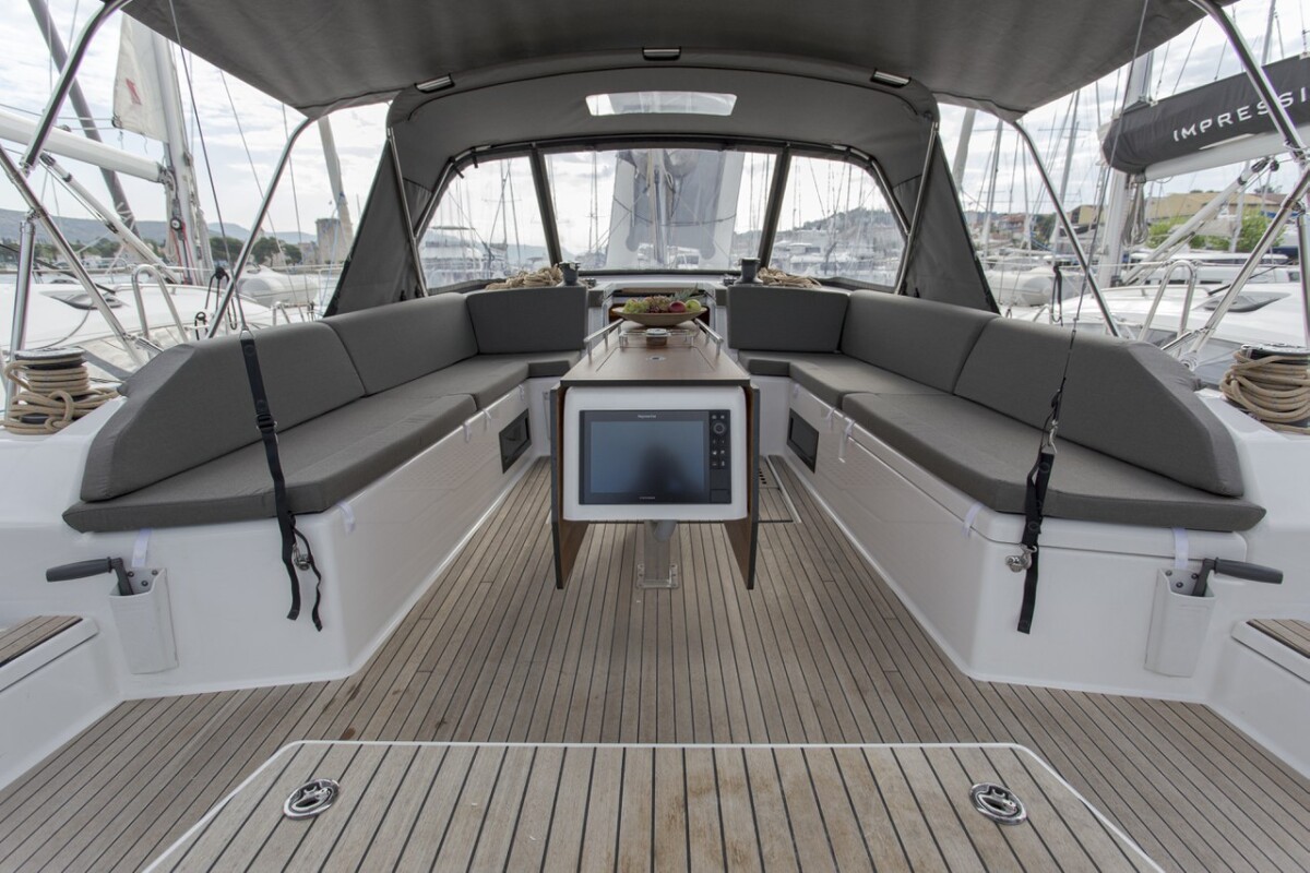 Dufour 530 Astrid