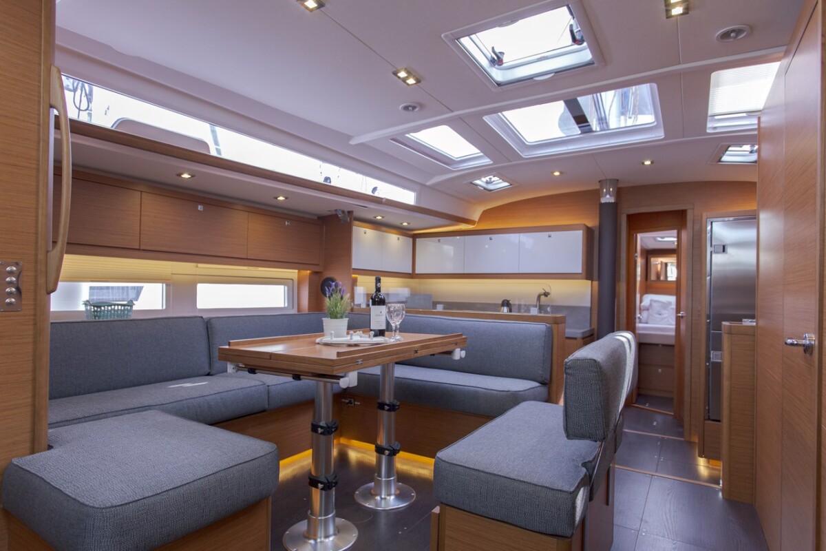 Dufour 530 Astrid