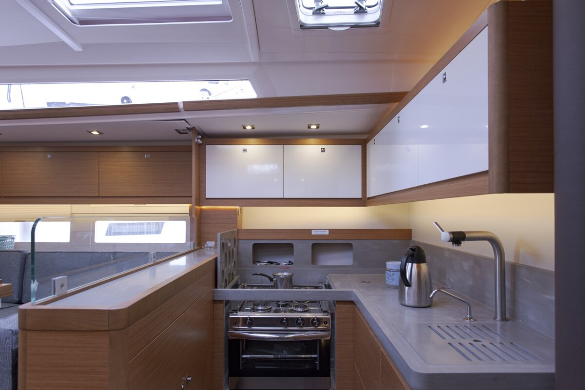 Dufour 530 Astrid