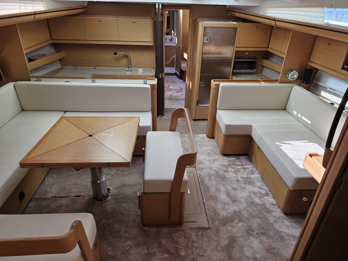 Dufour 56 Exclusive Alpina