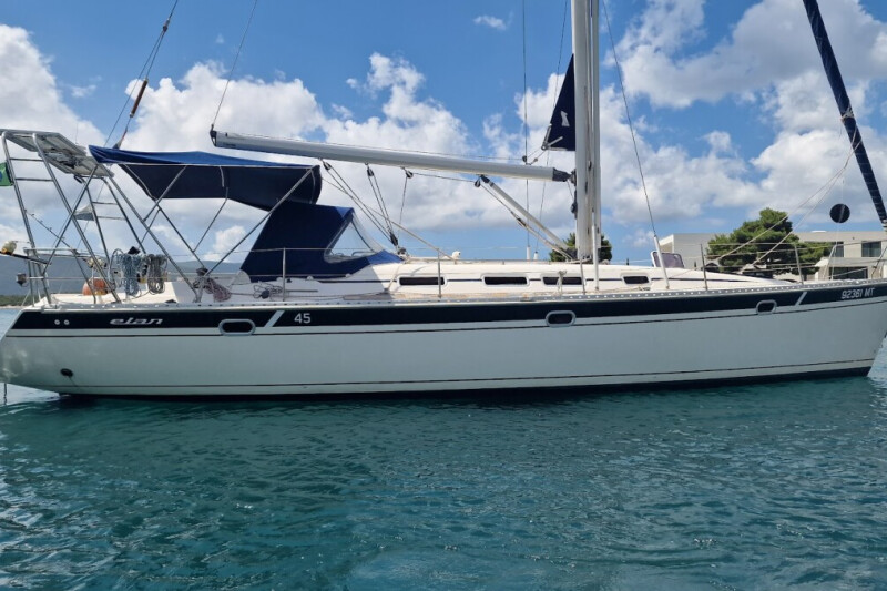 Elan 45 Maslina