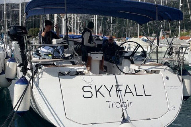 Elan Impression 45 Skyfall