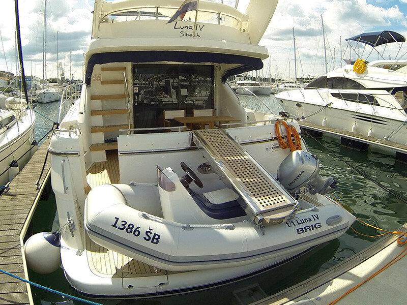 Fairline Phantom 50 Luna IV