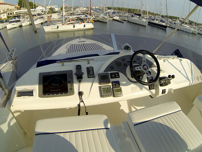 Fairline Phantom 50 Luna IV