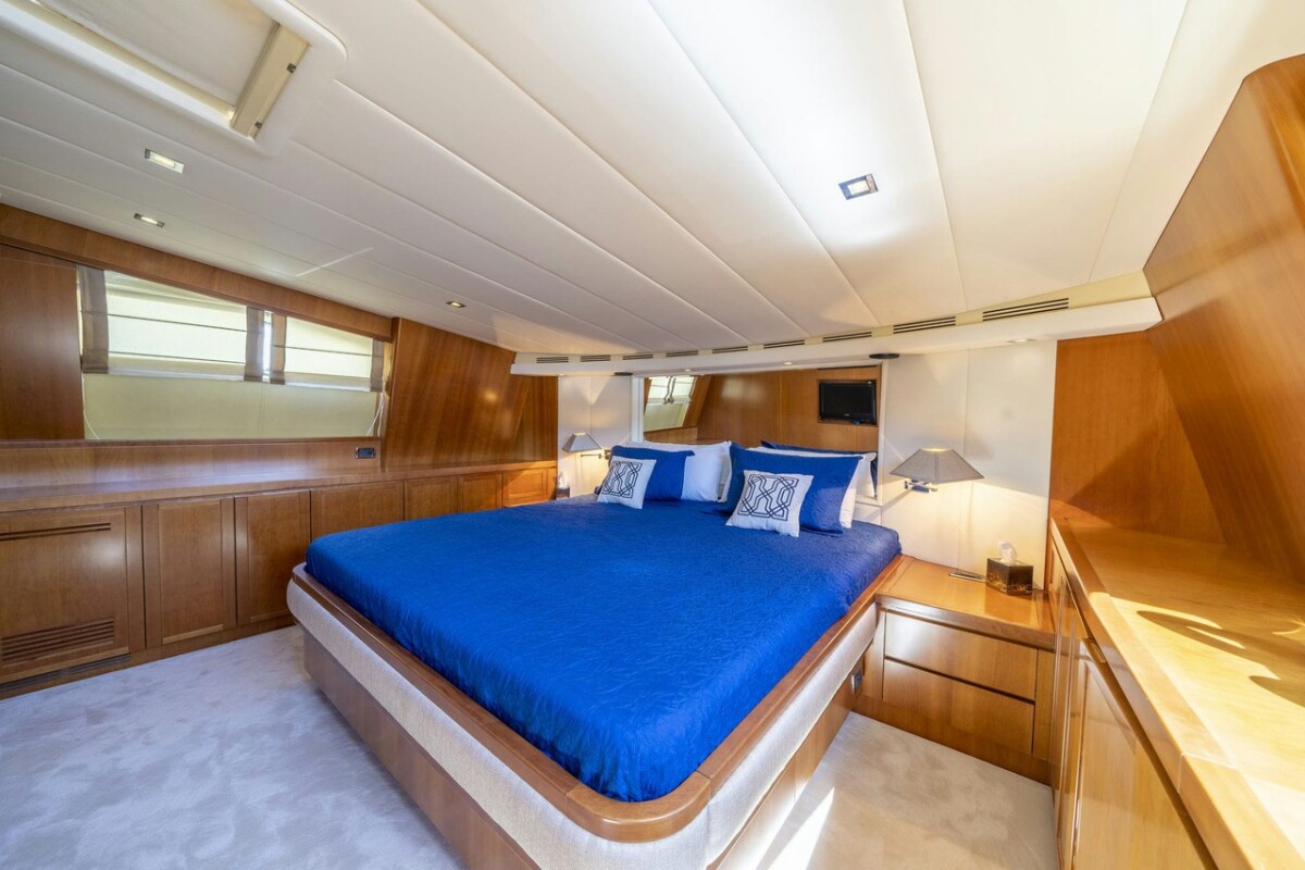 Falcon 115 Sanref