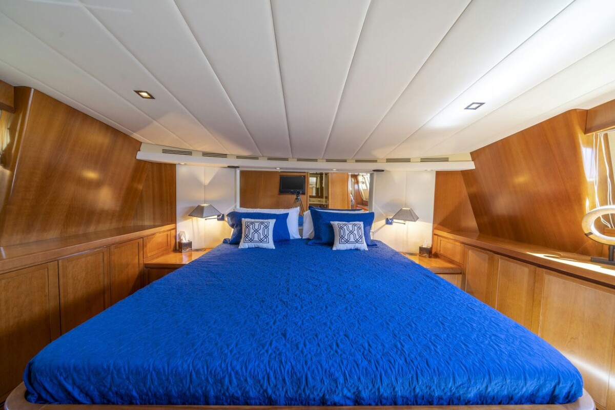 Falcon 115 Sanref