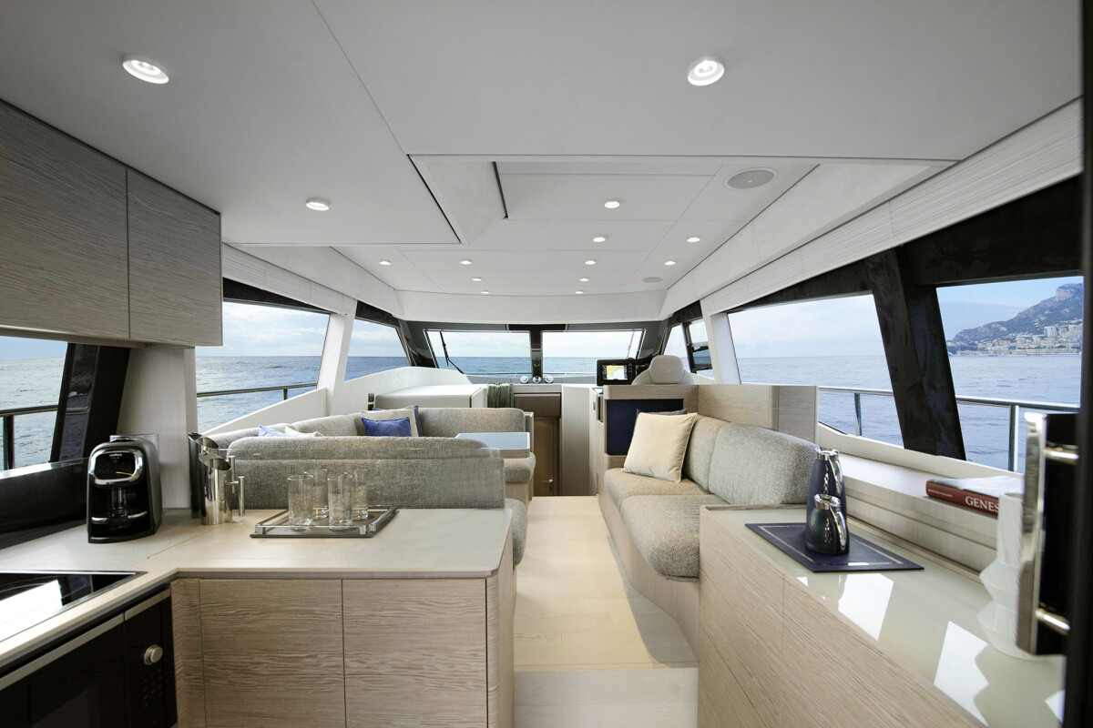 Ferretti Yachts 500 