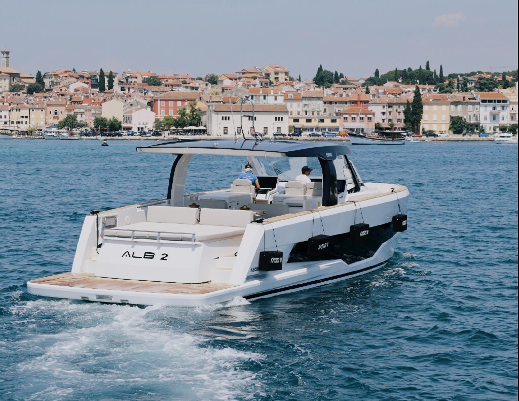 Fjord 53 XL Alb 2