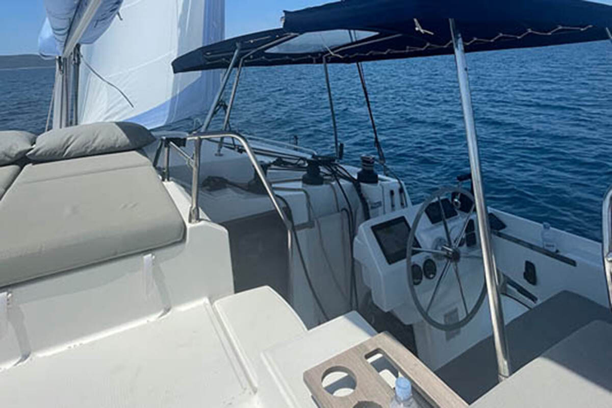 Fountaine Pajot Astrea 42 Barramundi III