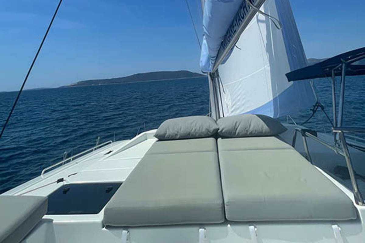 Fountaine Pajot Astrea 42 Barramundi III