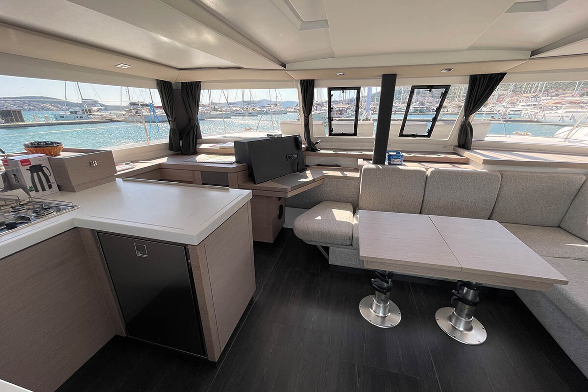 Fountaine Pajot Astrea 42 Barramundi III