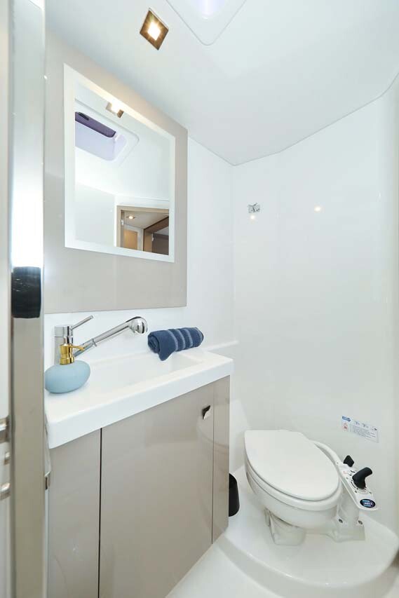 Fountaine Pajot Astrea 42 La Mula