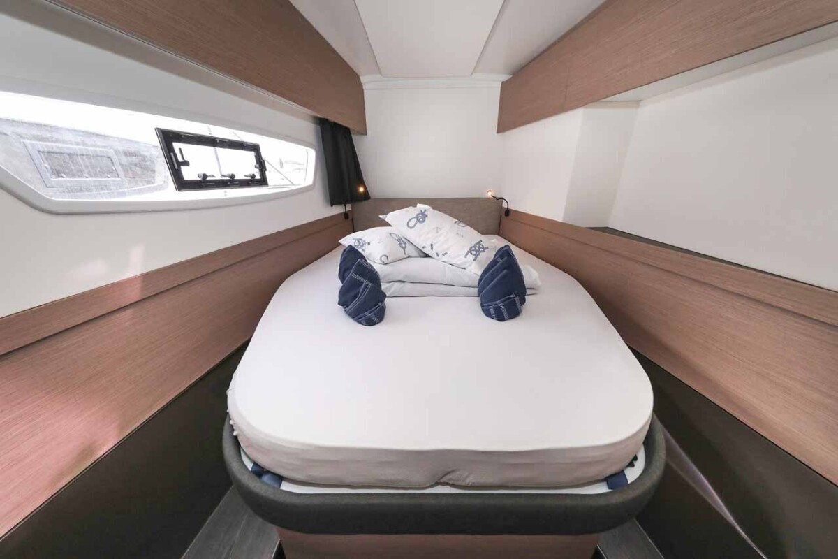 Fountaine Pajot Astrea 42 Ariel