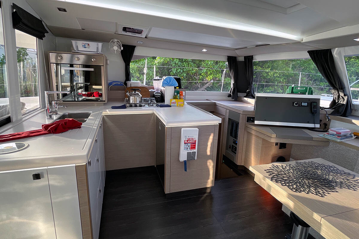 Fountaine Pajot Astrea 42 Carpe Diem - BVI