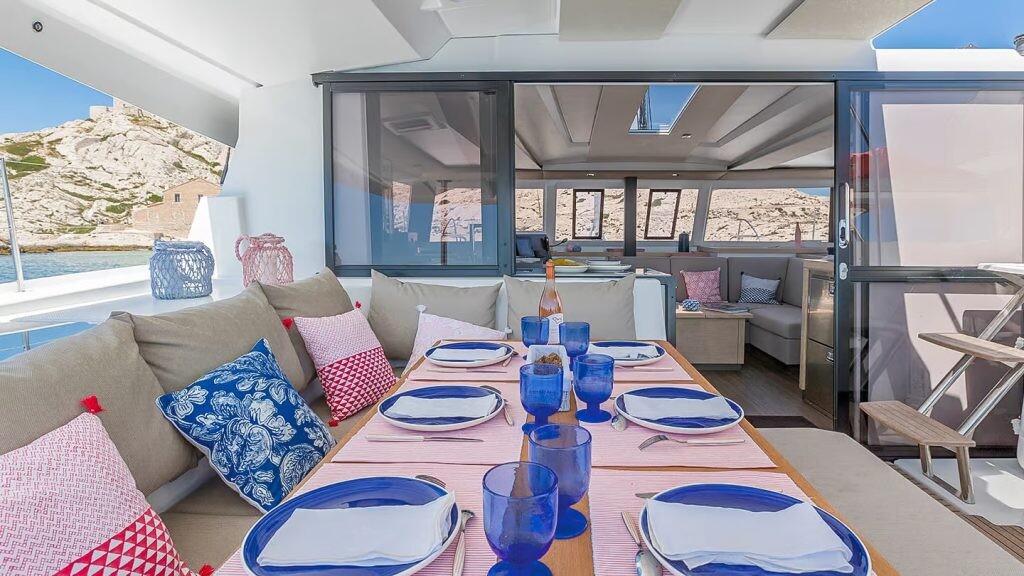 Fountaine Pajot Astrea 42 Rendezvous III