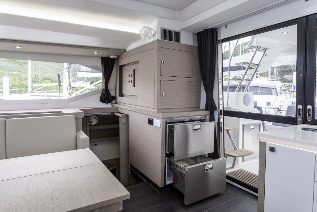 Fountaine Pajot Astrea 42 Pegasus