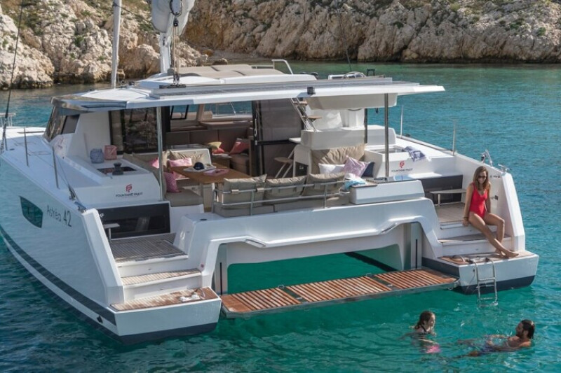 Fountaine Pajot Astrea 42 Rossa