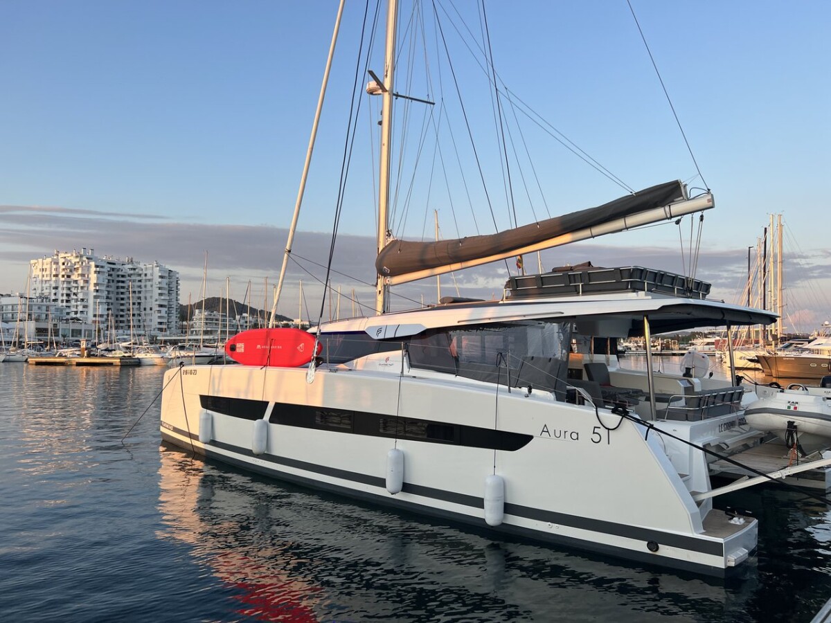 Fountaine Pajot Aura 51 Le Grand Bogavant