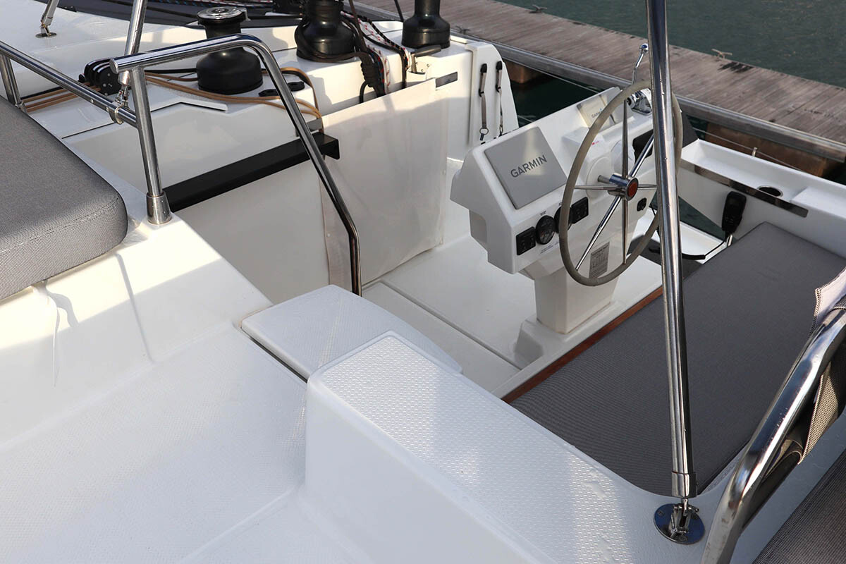 Fountaine Pajot Aura 51 V Circle